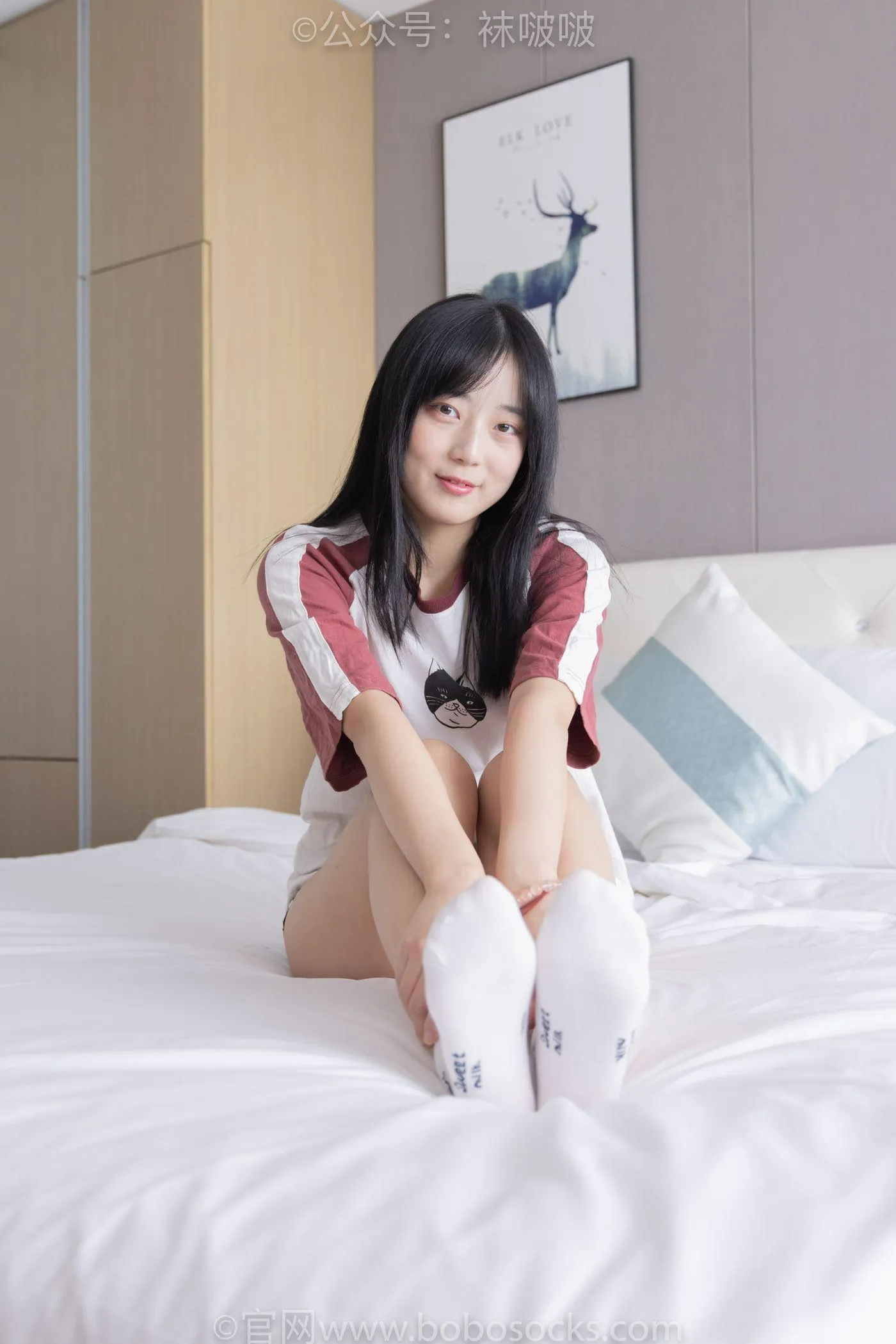 [BoBoSocks袜啵啵]NO.036 菠萝-帆布鞋、白棉袜、裸足 [138P]插图5